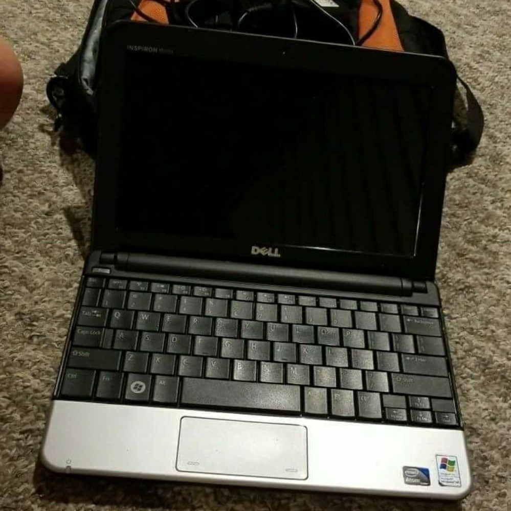 Dell notebook computer - Picture 2 of 2